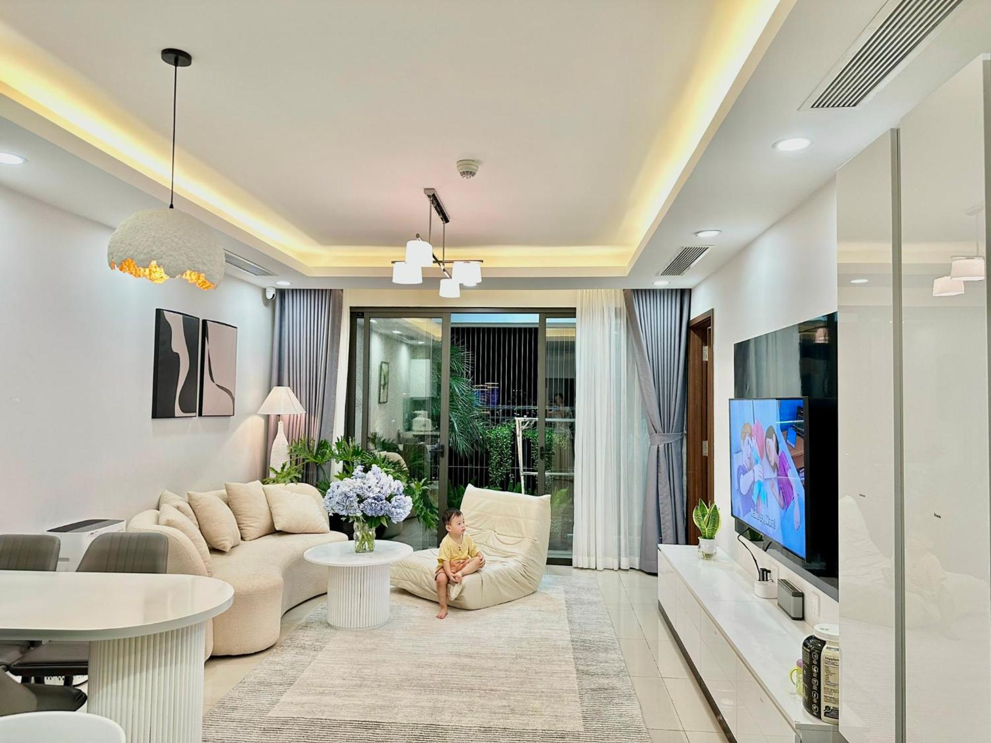 Westlake Homestay Hanoi - D'Le Roi Soleil מראה חיצוני תמונה