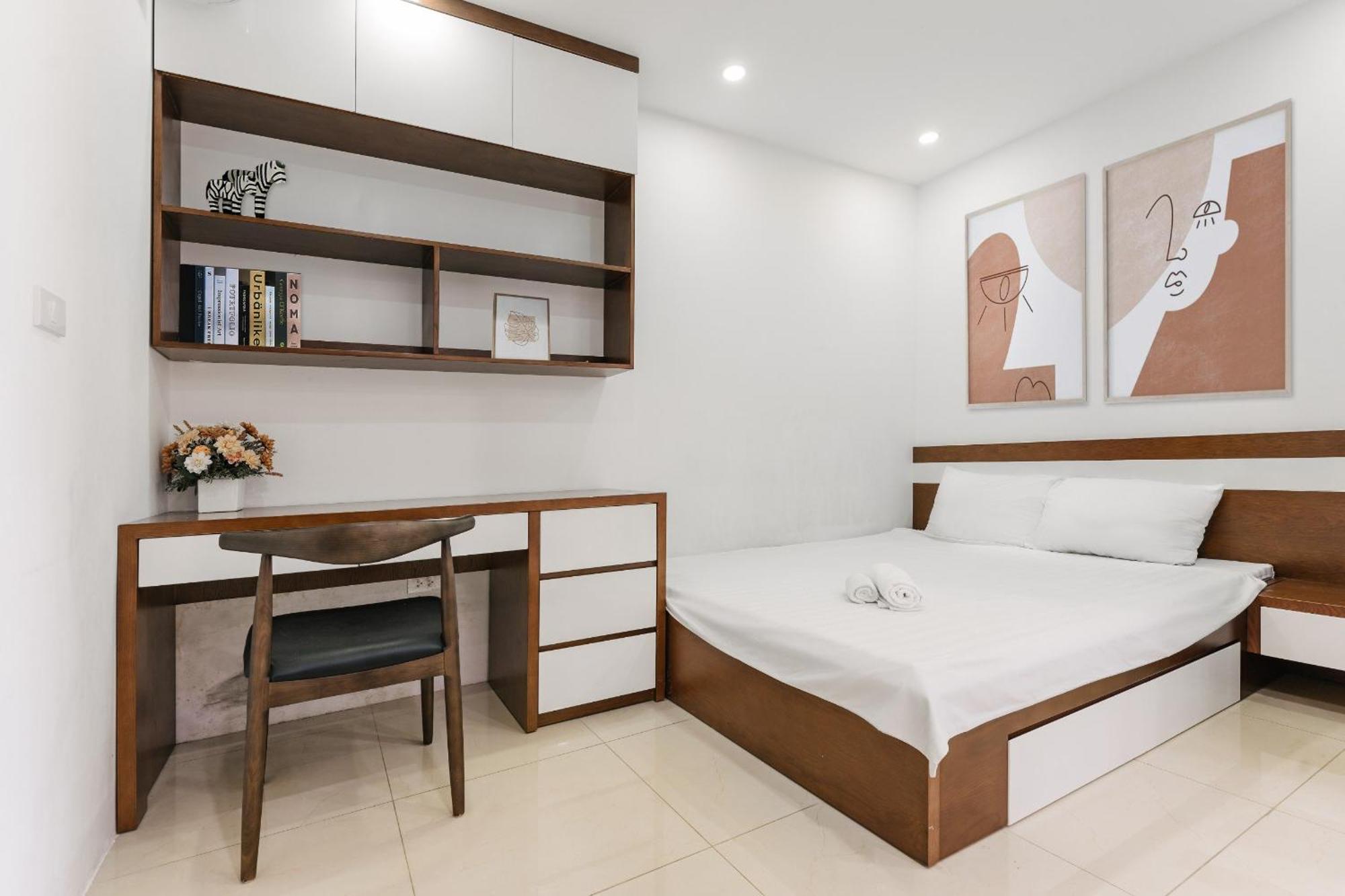 Westlake Homestay Hanoi - D'Le Roi Soleil חדר תמונה