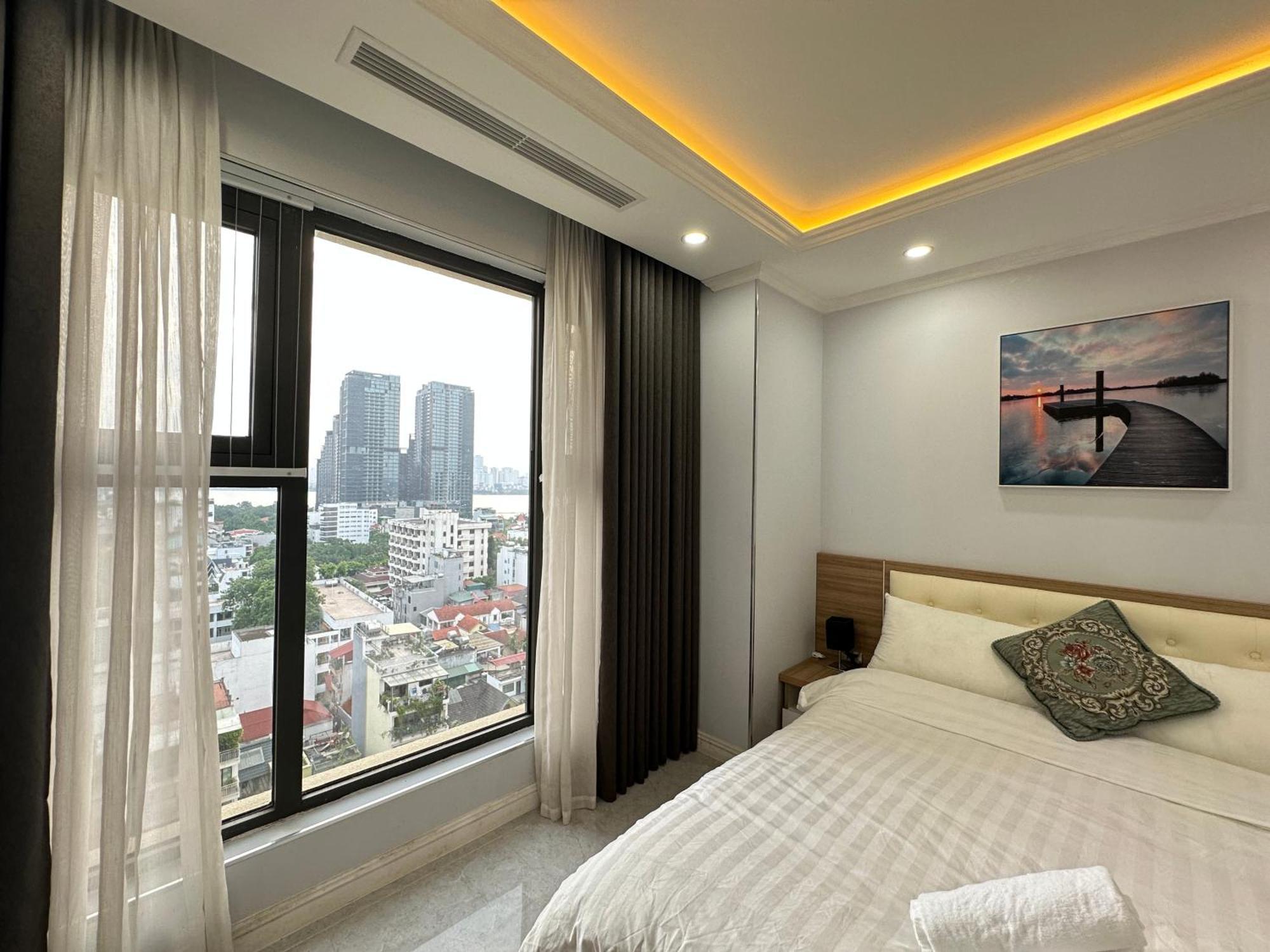 Westlake Homestay Hanoi - D'Le Roi Soleil חדר תמונה